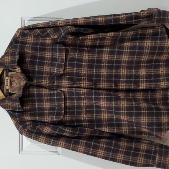 Outdoor life brown plaid fleece thick button down shirt Size Small 100 Poly - Picture 1 of 10